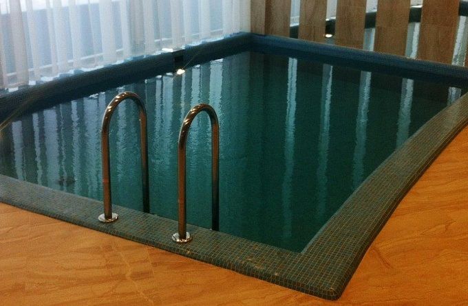 Строительство бассейна в коттедже